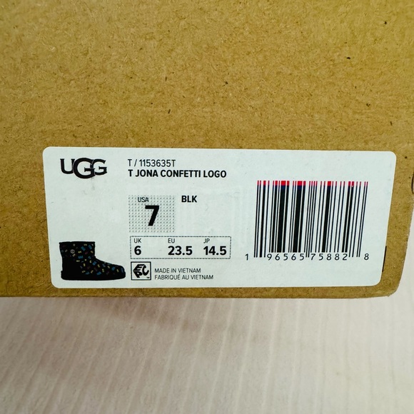 UGG Kids Black Boots with Colorful Logo - Picture 3 of 4